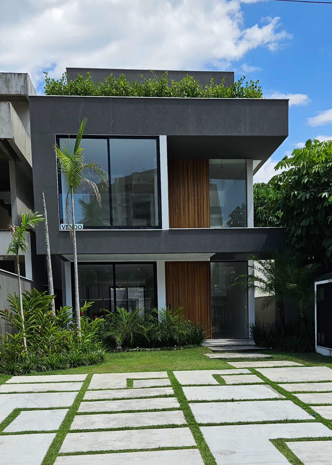 RIOMAR 10, Barra da Tijuca, Casa Pronta