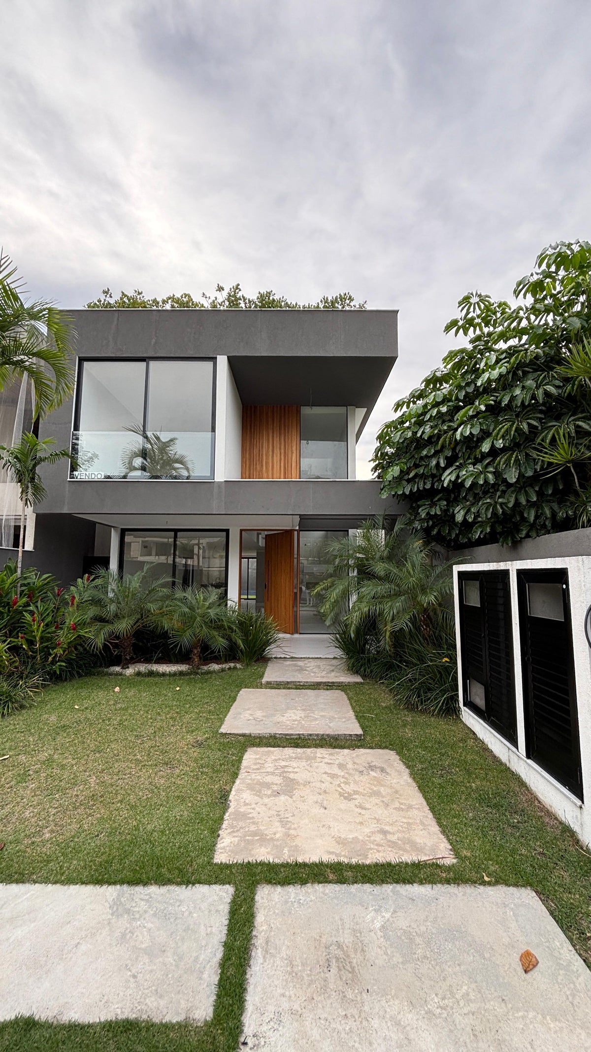 RIOMAR 10, Barra da Tijuca, Casa Pronta