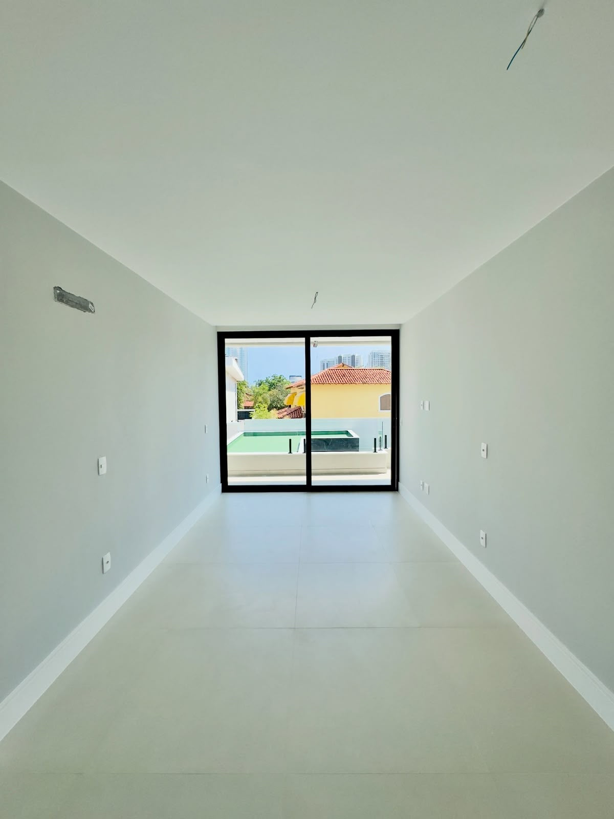 RIOMAR 5, Barra da Tijuca, Casa Pronta