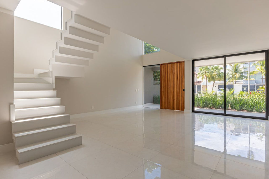 RIOMAR 10, Barra da Tijuca, Casa Semi Pronta