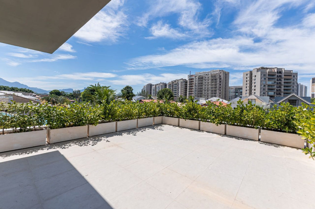 RIOMAR 10, Barra da Tijuca, Casa Pronta